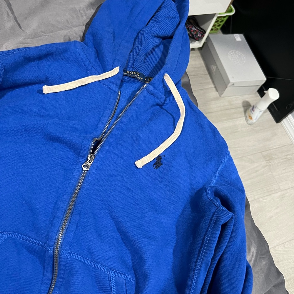 Adult small zip up hoodie